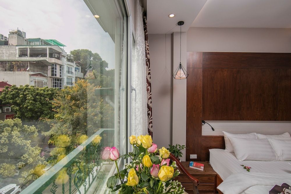 undefined Bonne Nuit Hotel 9