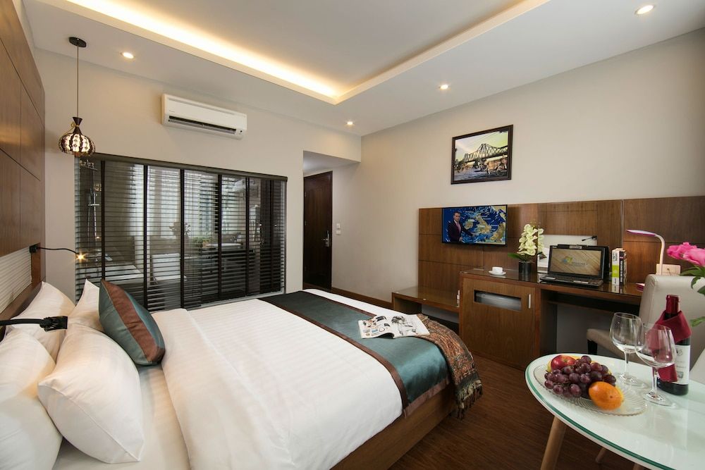 undefined Bonne Nuit Hotel 4