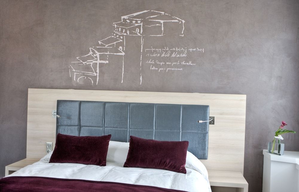 Standard Room, 1 Queen Bed, River View (Twin bed on request)