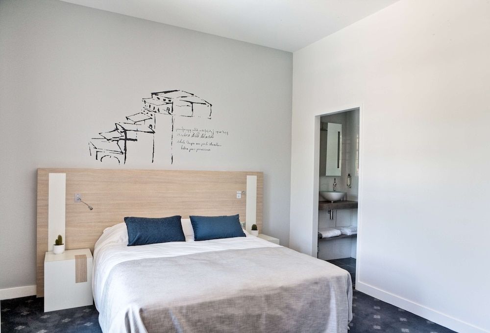 Superior Room, 1 Queen Bed, Balcony (Twin bed on request)