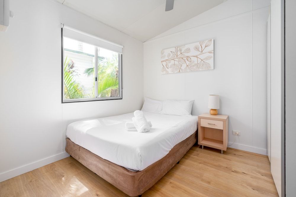 Koala Shores Port Stephens Holiday Park Water View Lodge 3