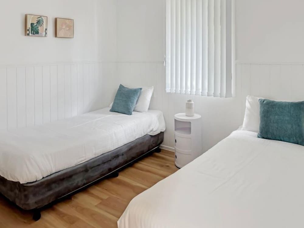 Koala Shores Port Stephens Holiday Park Superior Villa 2