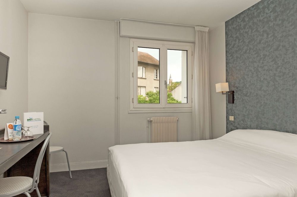 Brit Hotel Cahors - Le Valentré Double Room 3