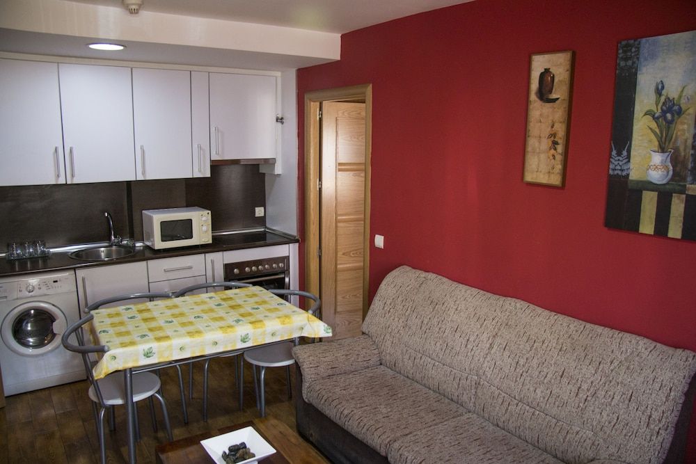 ApartaHotel CollaRubio Deluxe Duplex, 3 Bedrooms, Mountainside 38