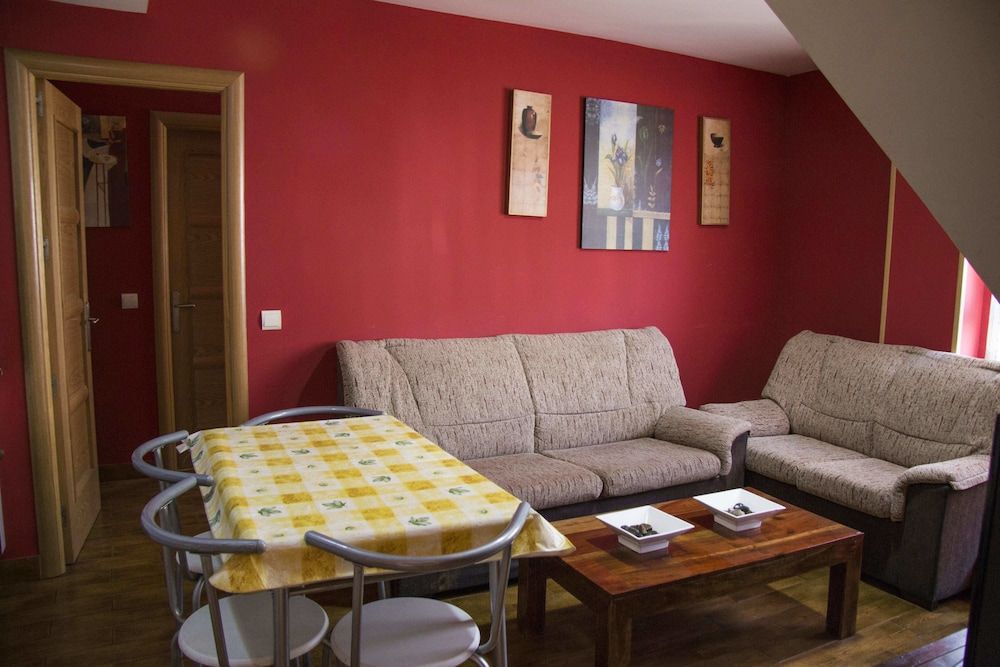 ApartaHotel CollaRubio Deluxe Duplex, 3 Bedrooms, Mountainside 32