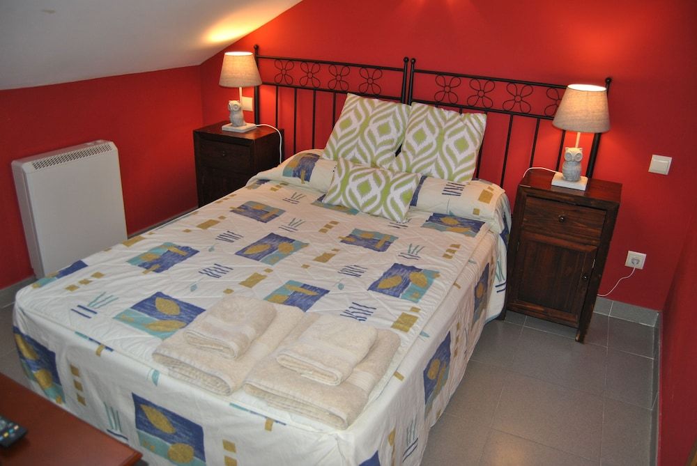 ApartaHotel CollaRubio Deluxe Studio, 1 Bedroom, Terrace, Courtyard View 3