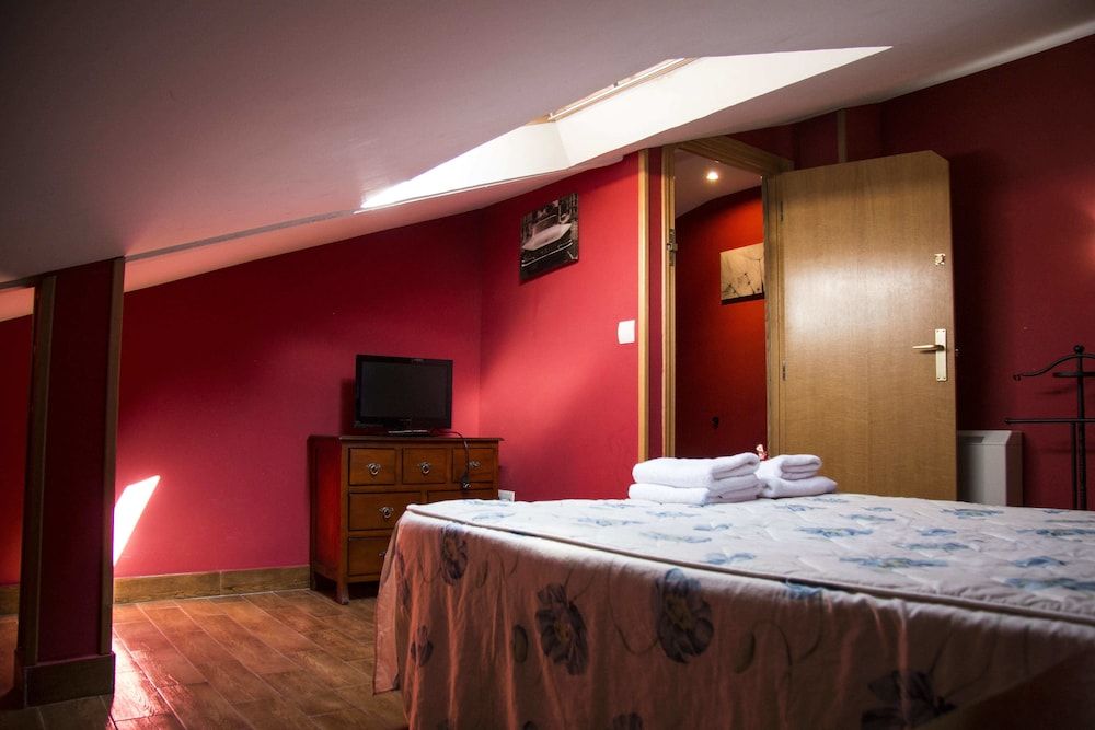 ApartaHotel CollaRubio Deluxe Duplex, 3 Bedrooms, Mountainside 29