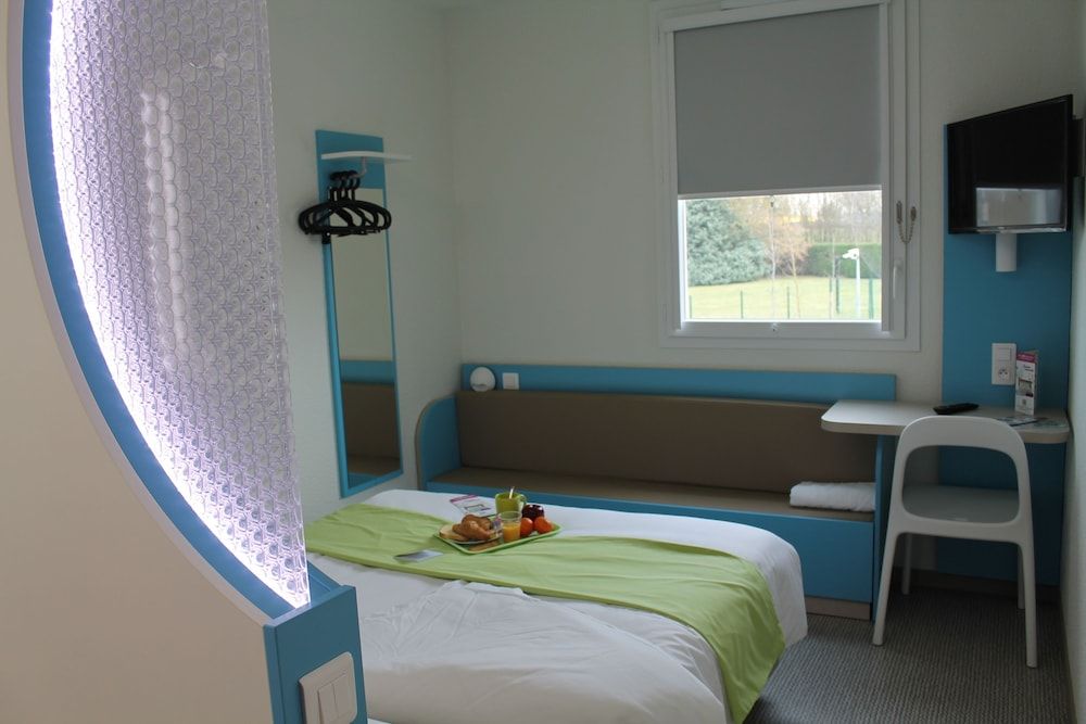 First Inn Hotel Les Ulis Double Room 3