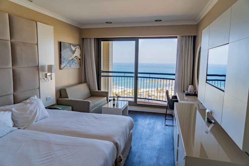 Tamara Ashkelon Executive Room 8