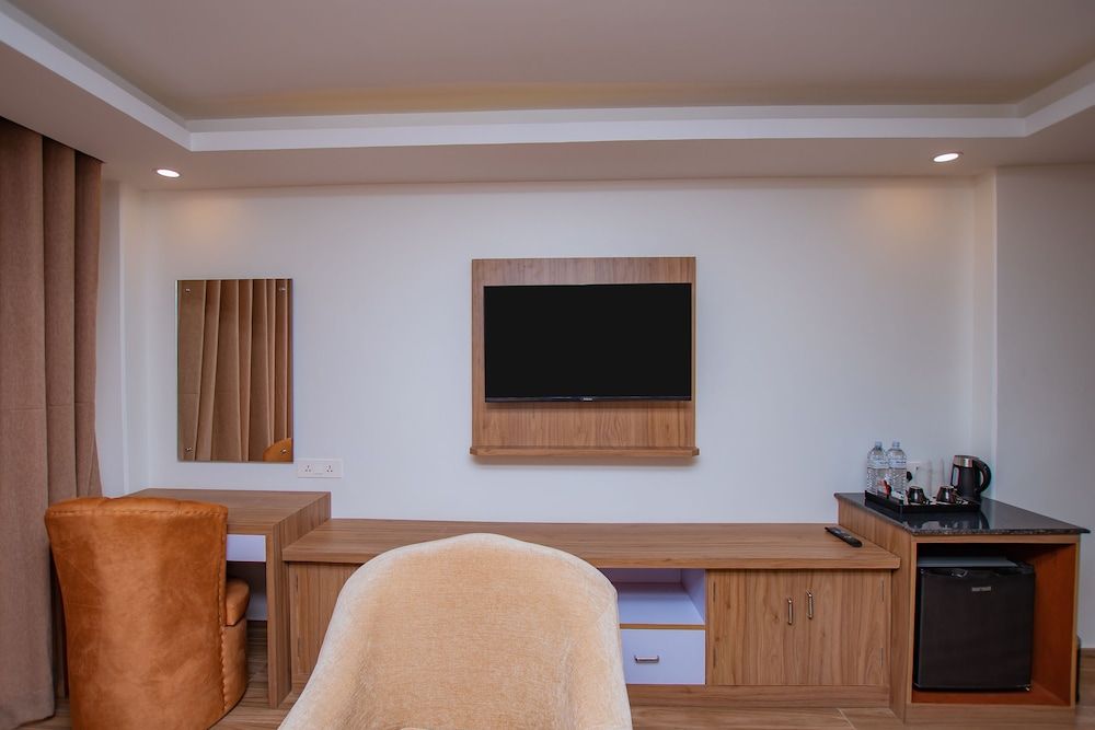 Hotel Pokhara Village & SPA Suite Room with Steam and Jacuzzi 6