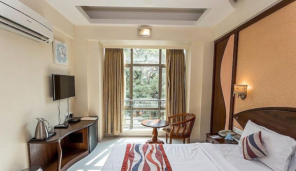 FabHotel Shubhangan Deluxe Room 24