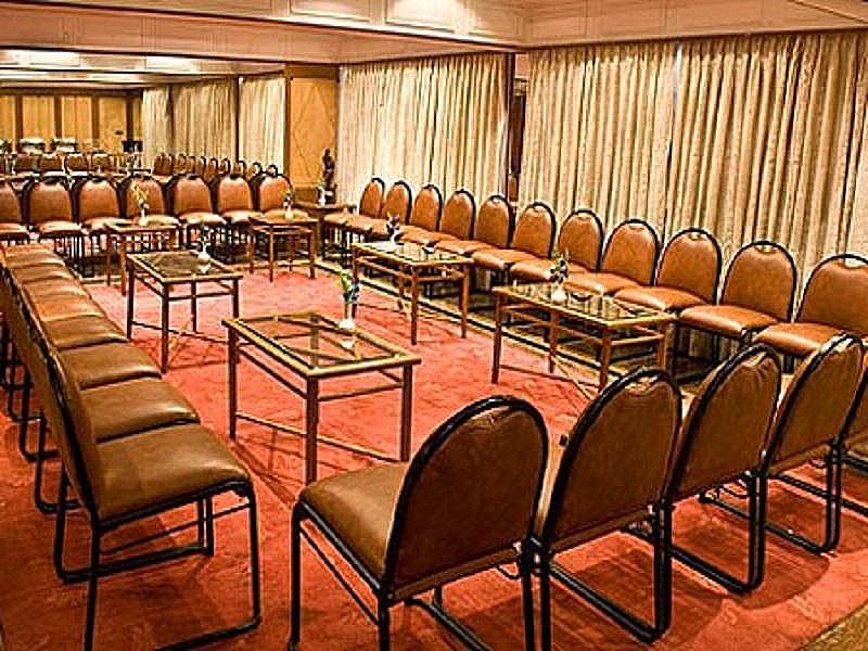 Hotel Midtown Pritam