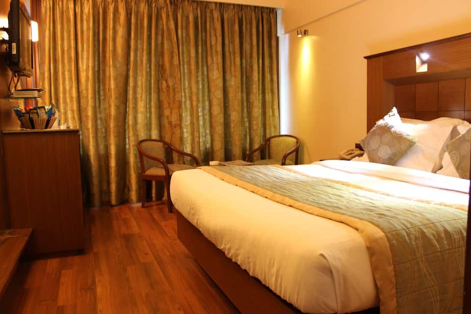 Hotel Midtown Pritam
