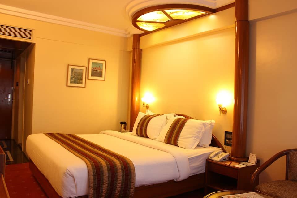 Hotel Midtown Pritam