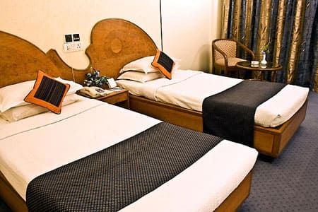 Hotel Midtown Pritam