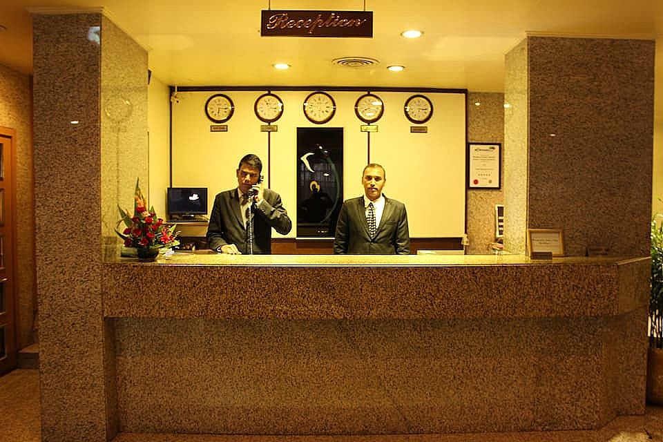 Hotel Midtown Pritam