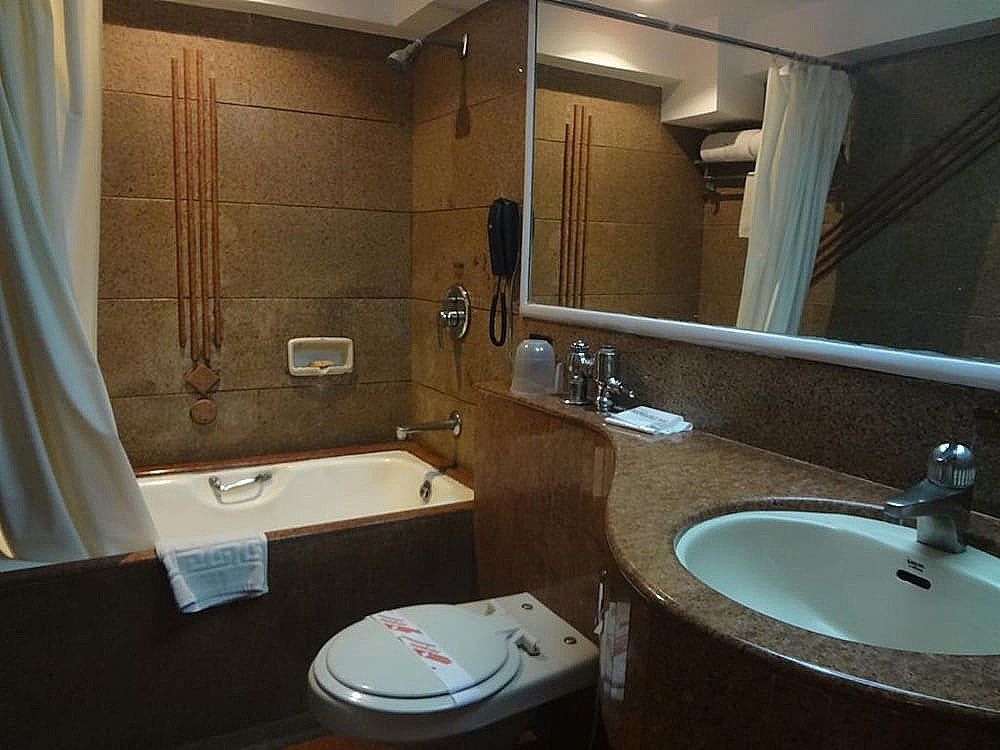 Hotel Midtown Pritam