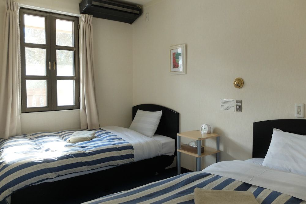 Twin Room, 2 Bedrooms, Non Smoking
