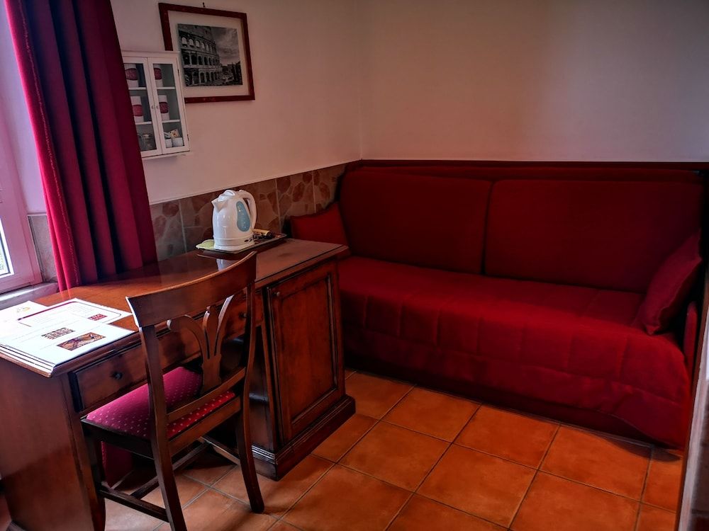 Vecchia Roma Resort Triple Room 21