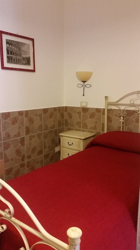 Vecchia Roma Resort Single Room 10