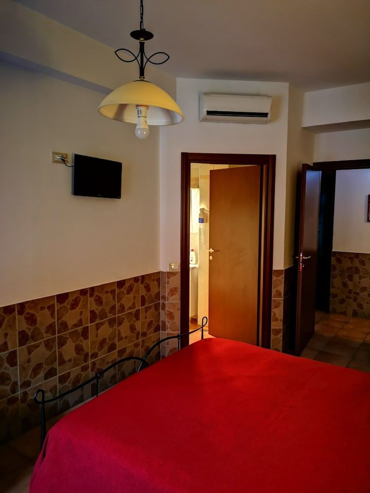 Vecchia Roma Resort Double Room 18