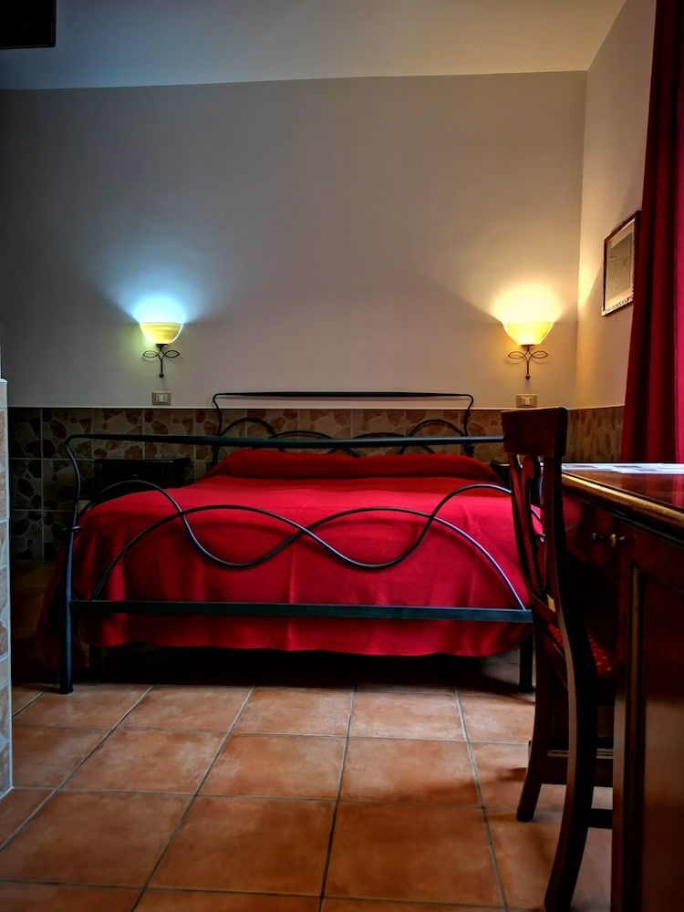 Vecchia Roma Resort Triple Room 16