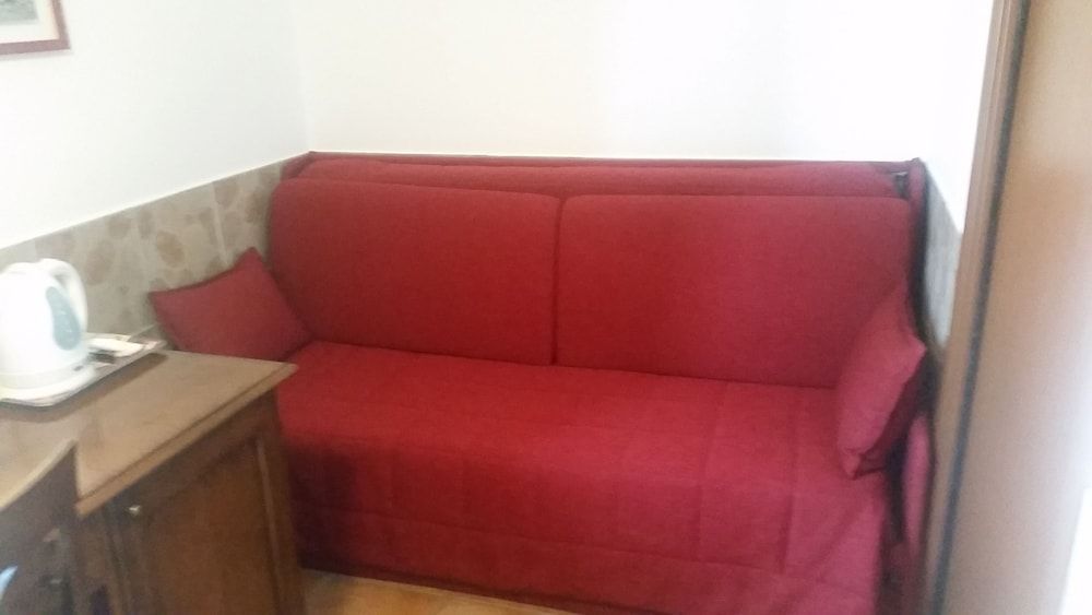 Vecchia Roma Resort Triple Room 12