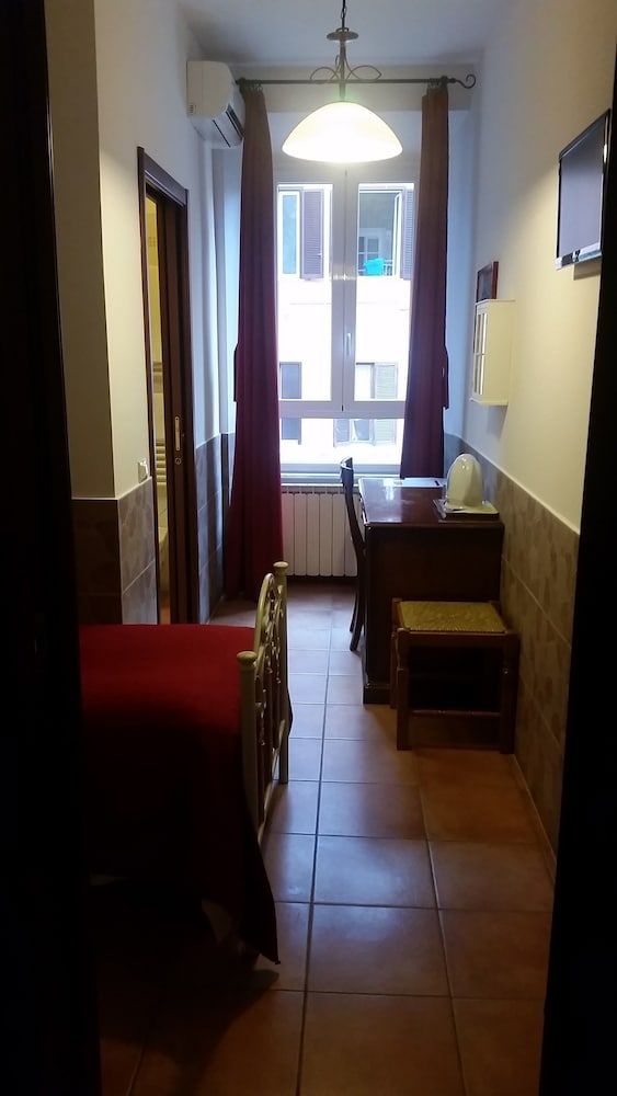 Vecchia Roma Resort Single Room 2