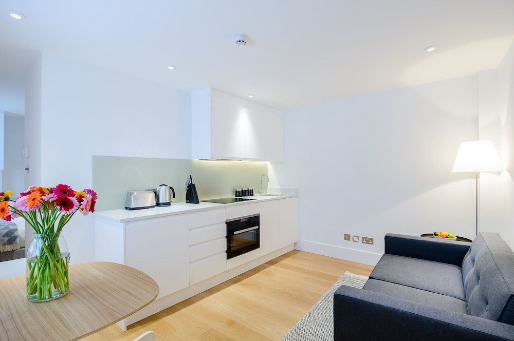 Native Fulham Classic Studio 5