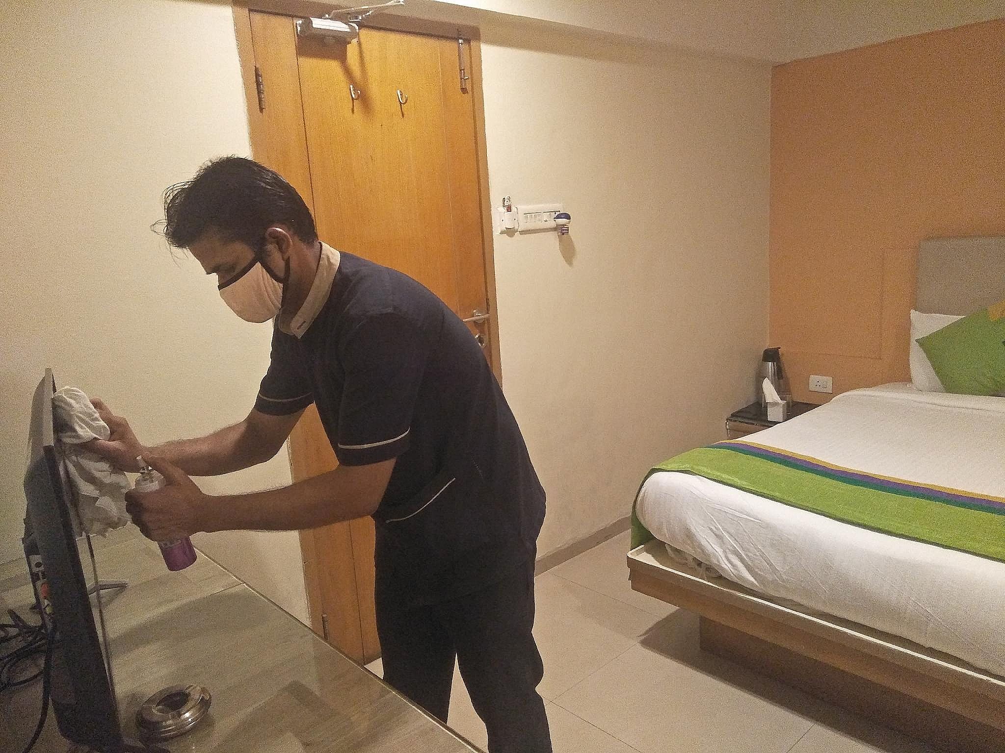 Hotel Basera Standard Non AC Room 3