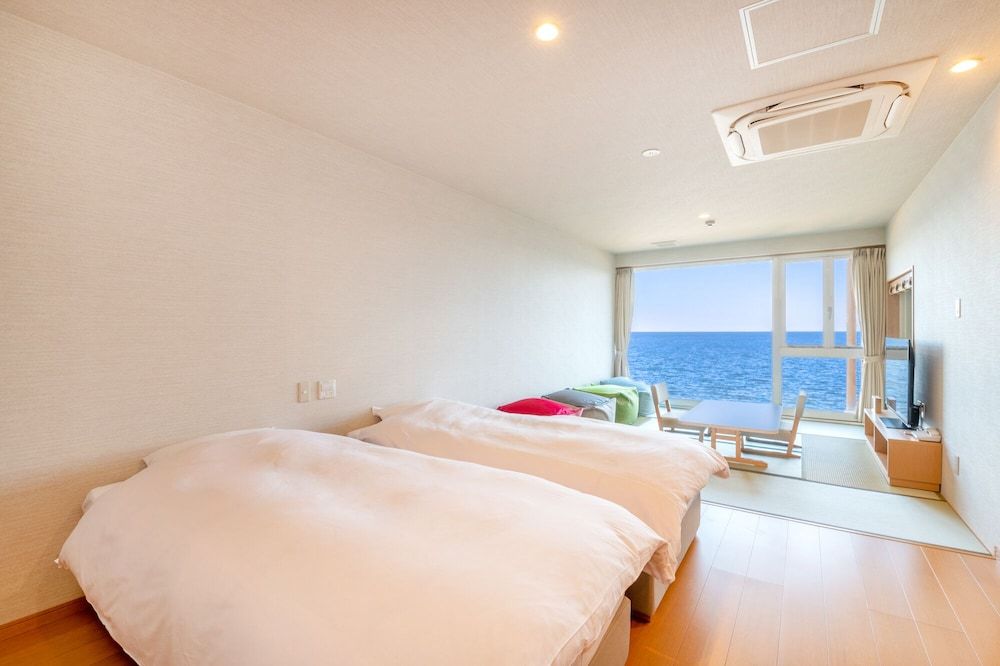 Japanese Style Room, Twin beds with observatory bath, Non Smoking