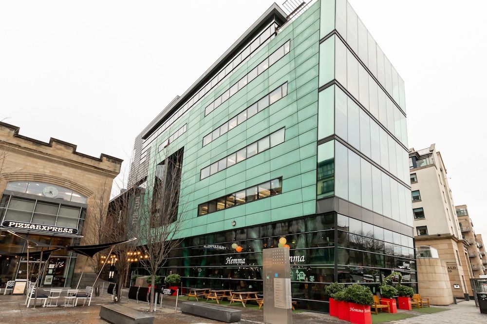 undefined Tony Asga - Tony's Apartments 10