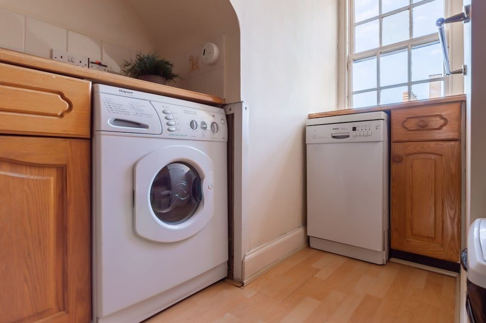 Tony Asga - Tony's Apartments City Studio, 1 Bedroom 12