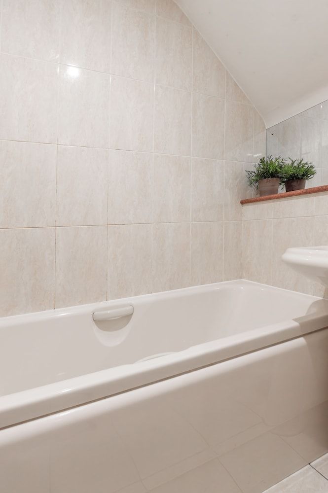 Tony Asga - Tony's Apartments City Studio, 1 Bedroom 19