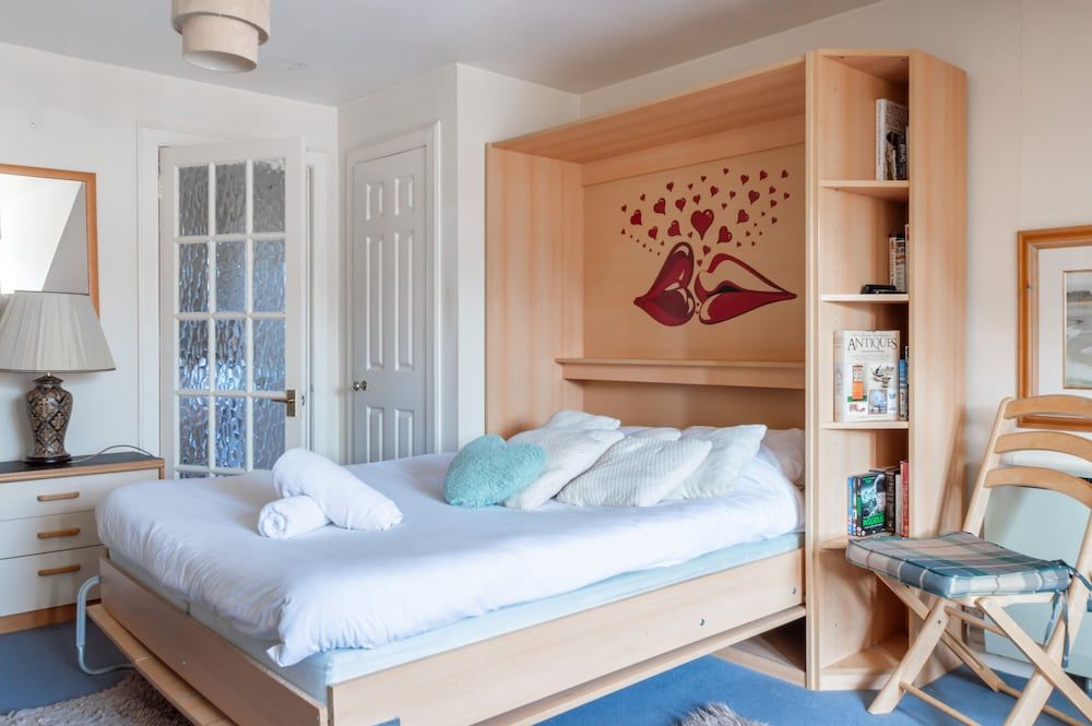 Tony Asga - Tony's Apartments City Studio, 1 Bedroom 6