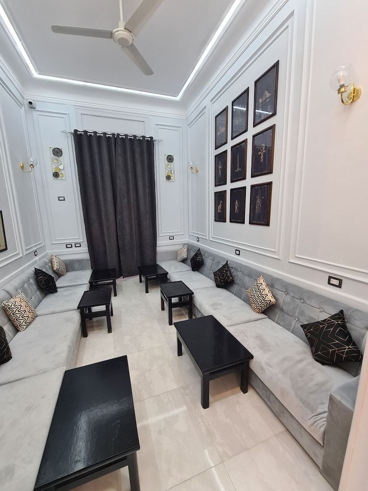 undefined The Australian Hostel