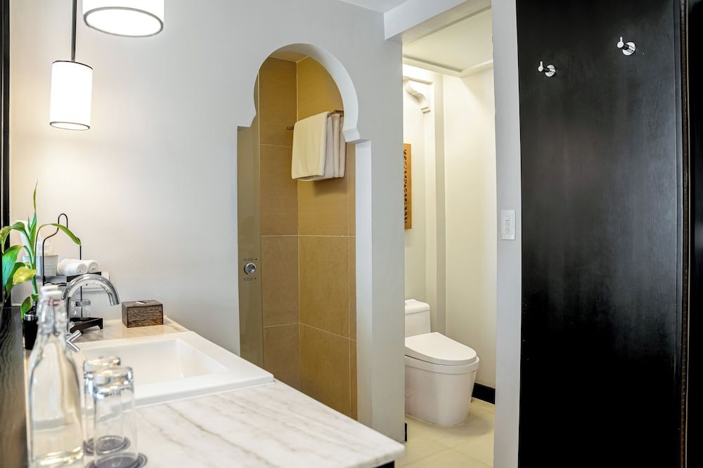 Sarai Resort & Spa and Wander by Sarai Gold Chamber Double Pool View 10