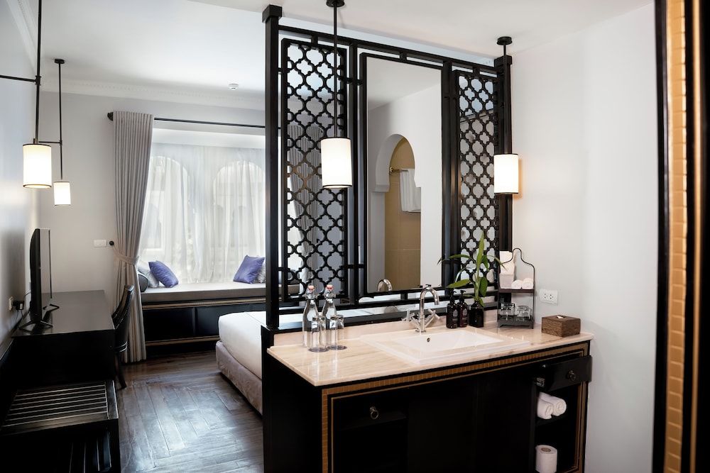 Sarai Resort & Spa and Wander by Sarai Gold Chamber Double Pool View 7