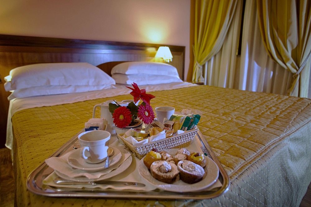 Best Western Hotel Ferrari Economy Room, 1 Queen Bed 2