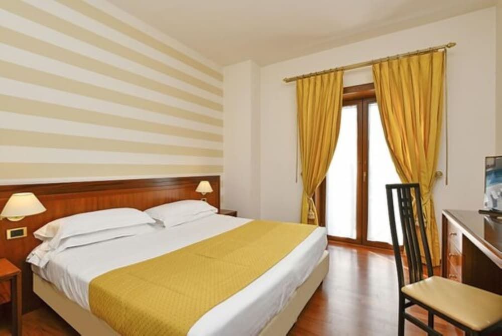 Best Western Hotel Ferrari Standard Room, 1 Queen Bed 2