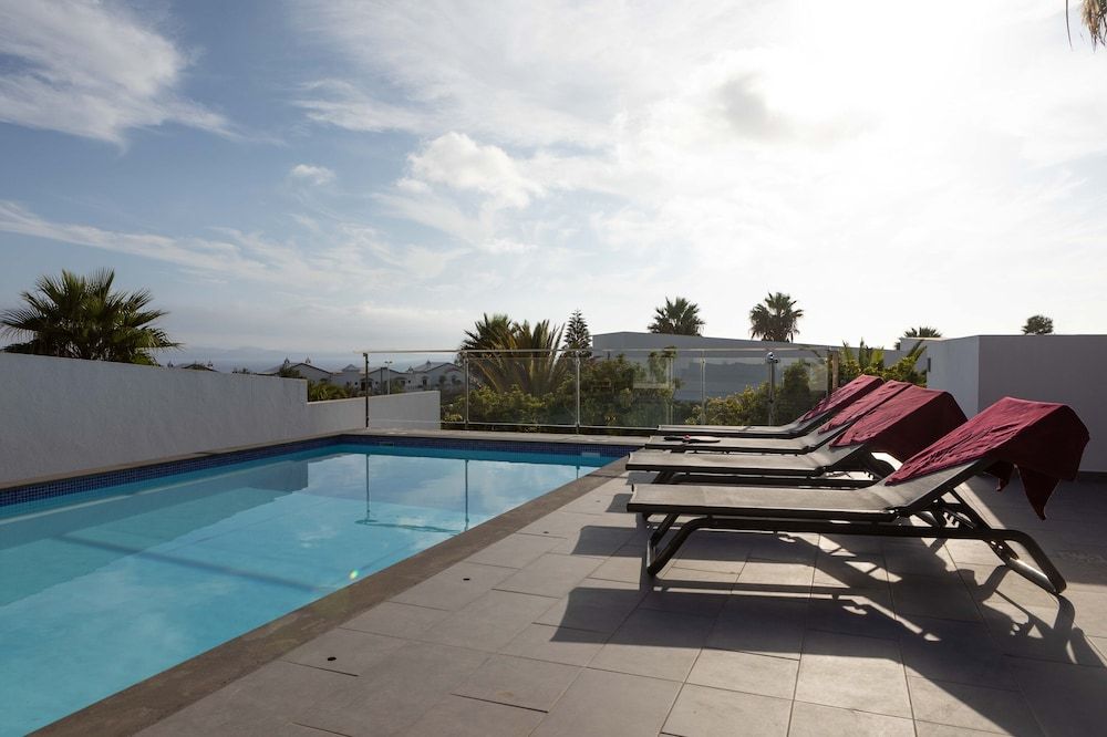 Hoopoe Villa Deluxe (family)