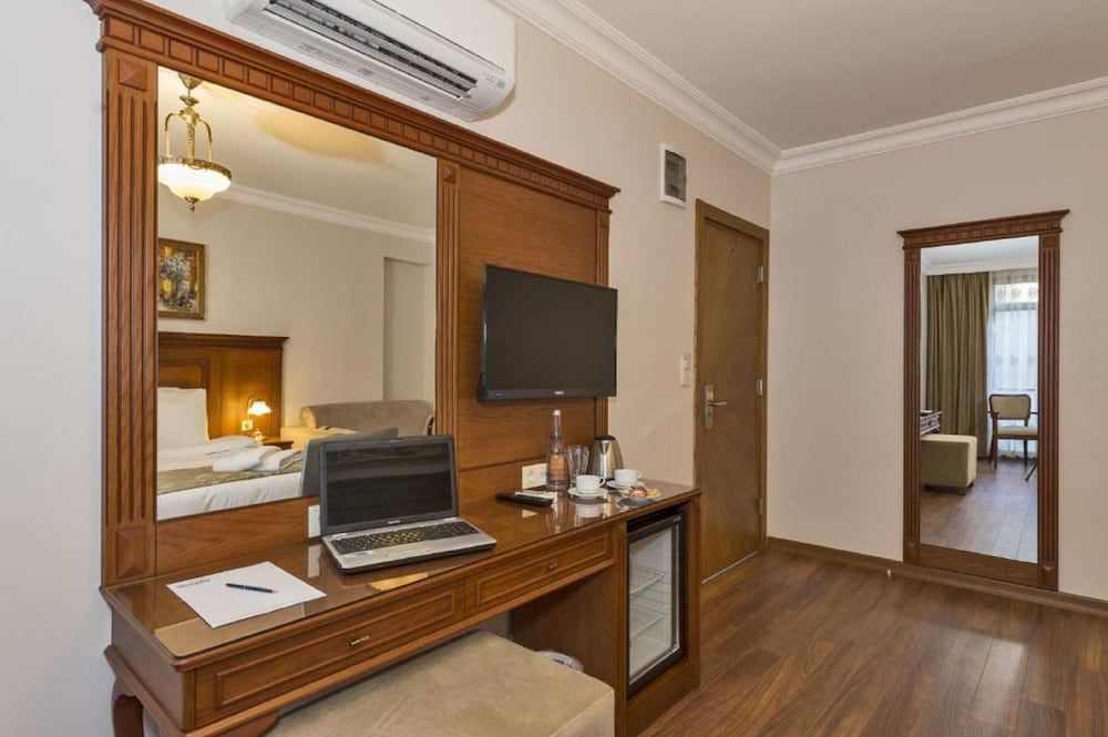 Blisstanbul Hotel Standard Double Room 9