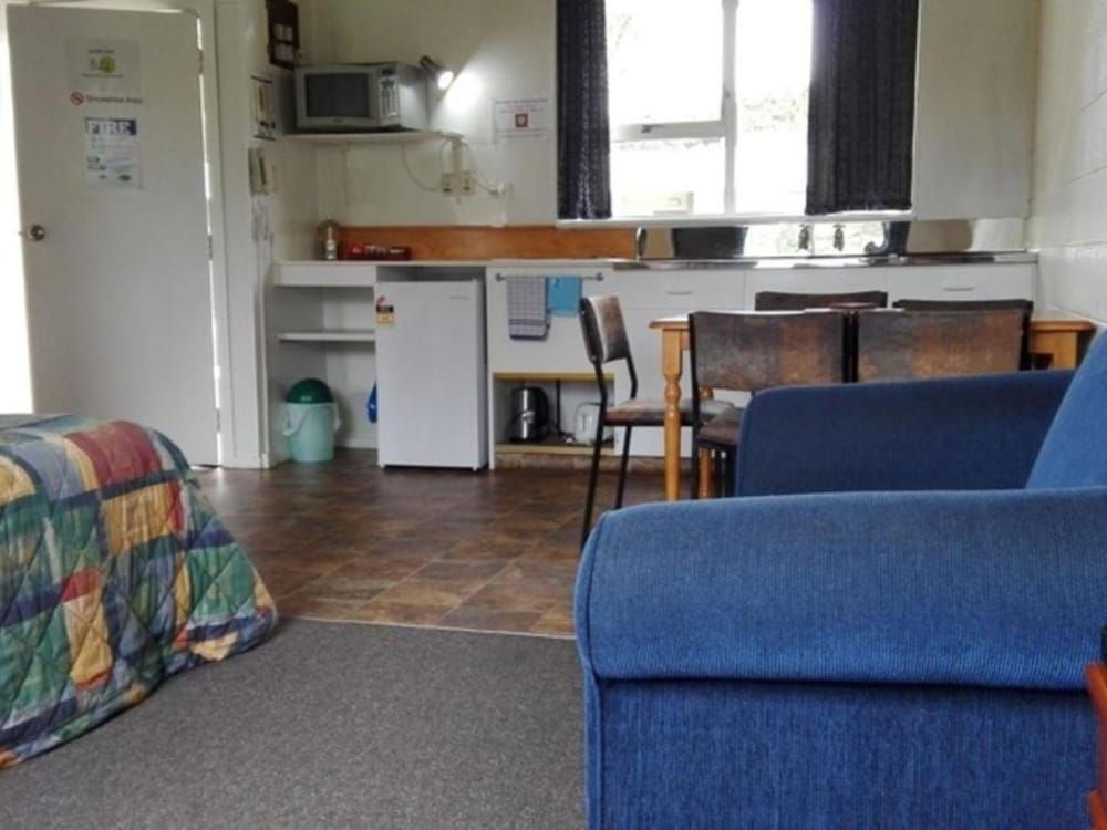 Large One Bedroom Unit
