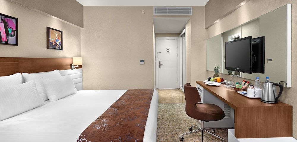 The Merlot Hotel Standard Single Room 6