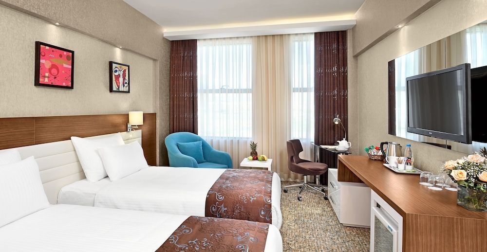 The Merlot Hotel Standard Single Room 2