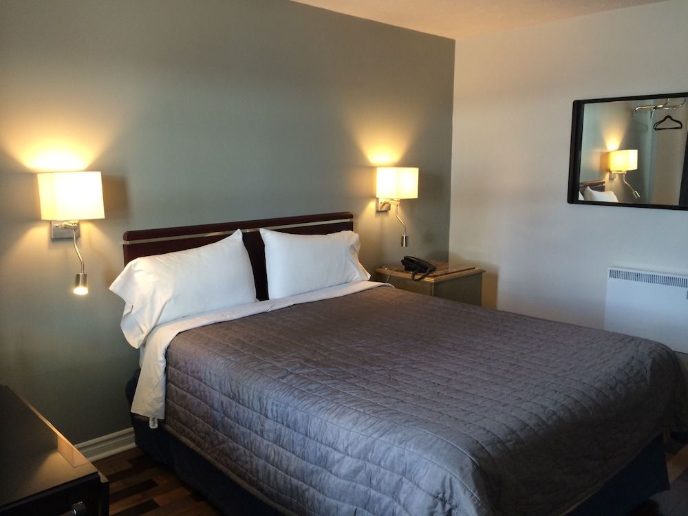 Olux Hotel Motel & Suites Superior Queen Room, Non Smoking 4