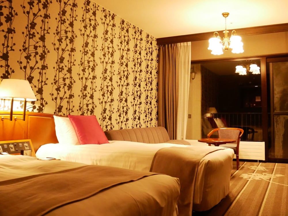 Hakone Sengokuhara Prince Hotel Superior Twin Room, Non Smoking - Room Only Plan 5