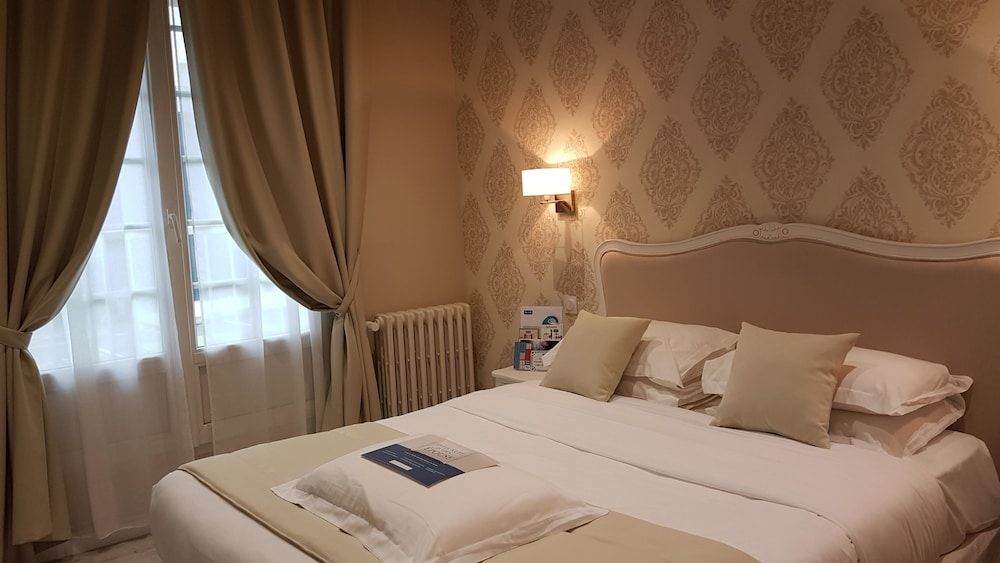 Hotel Kyriad Saumur Superior Double Room 36
