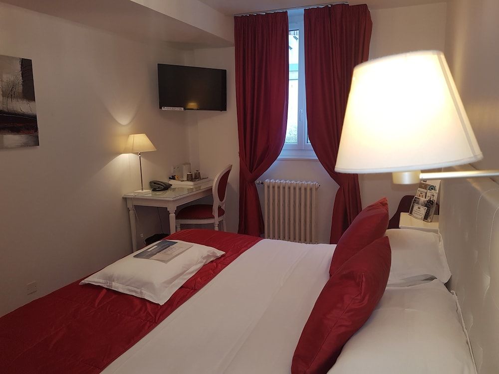 Hotel Kyriad Saumur Superior Double Room 5