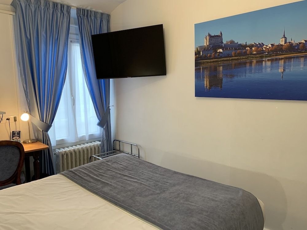 Hotel Kyriad Saumur Classic Double Room 5